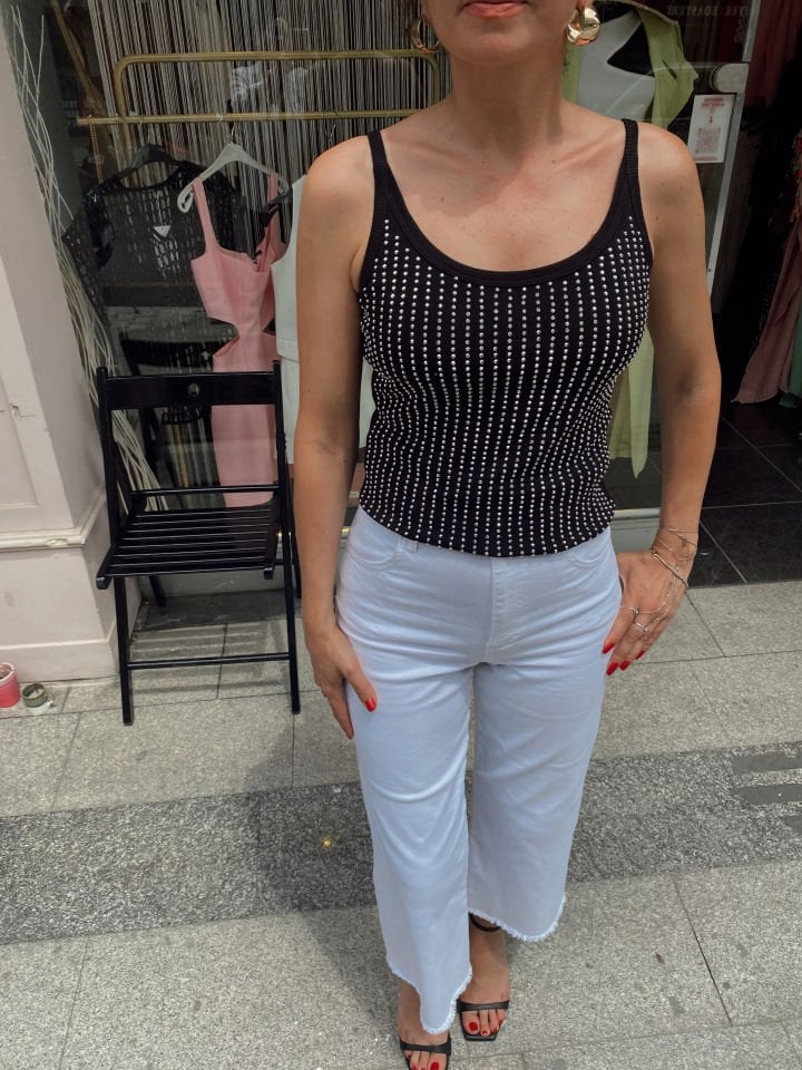 Taş Baskılı Askılı Bluz