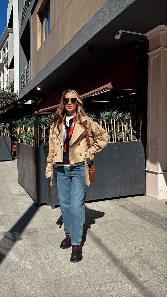 İthal Kısa Trençkot Camel