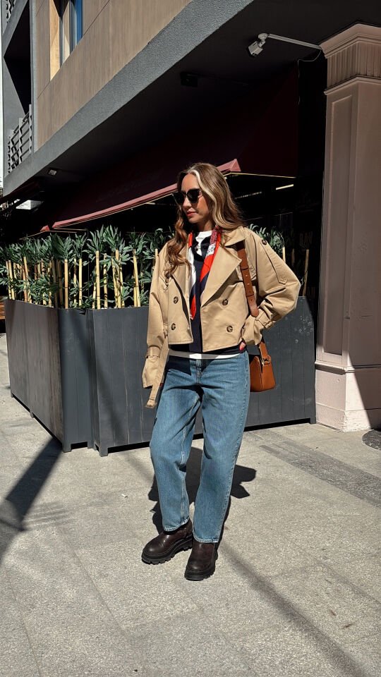 İthal Kısa Trençkot Camel