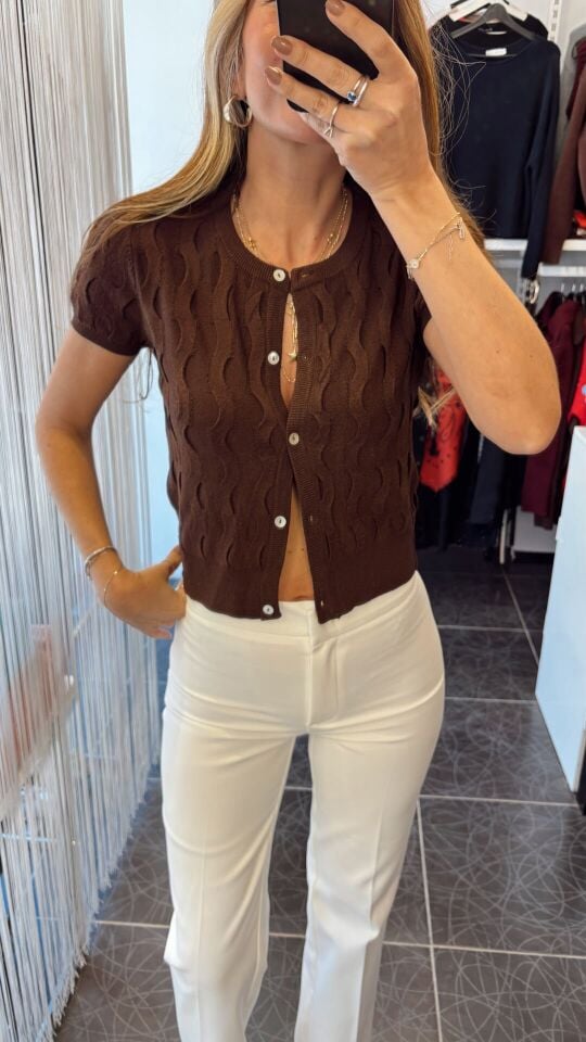 Premium Dokulu Düğmeli Triko Hırka Kahve