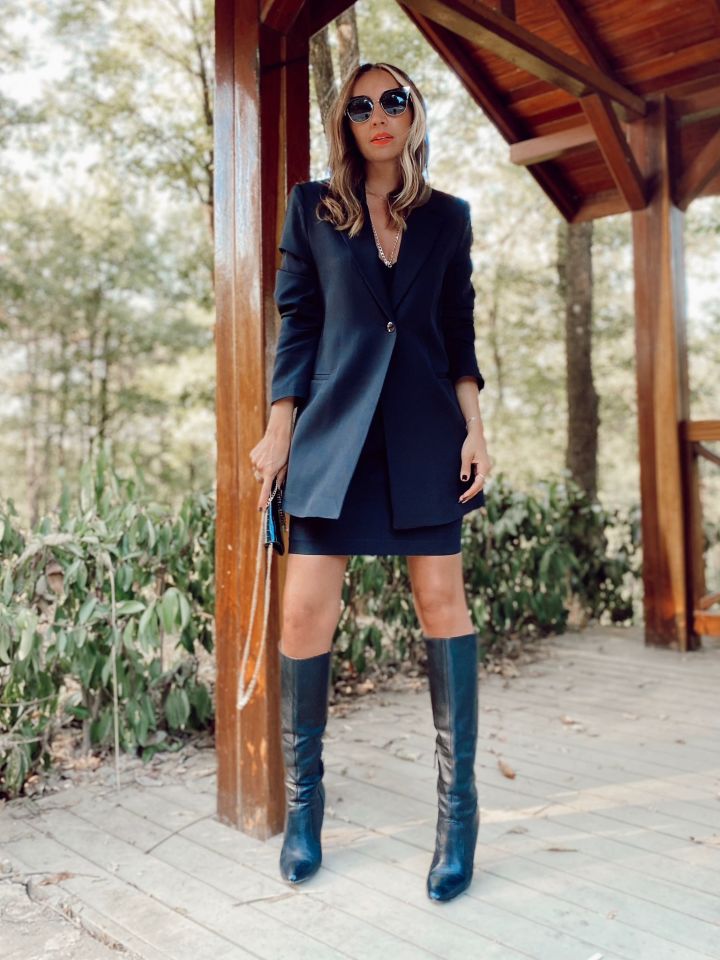 Kuşaklı Siyah Blazer Ceket