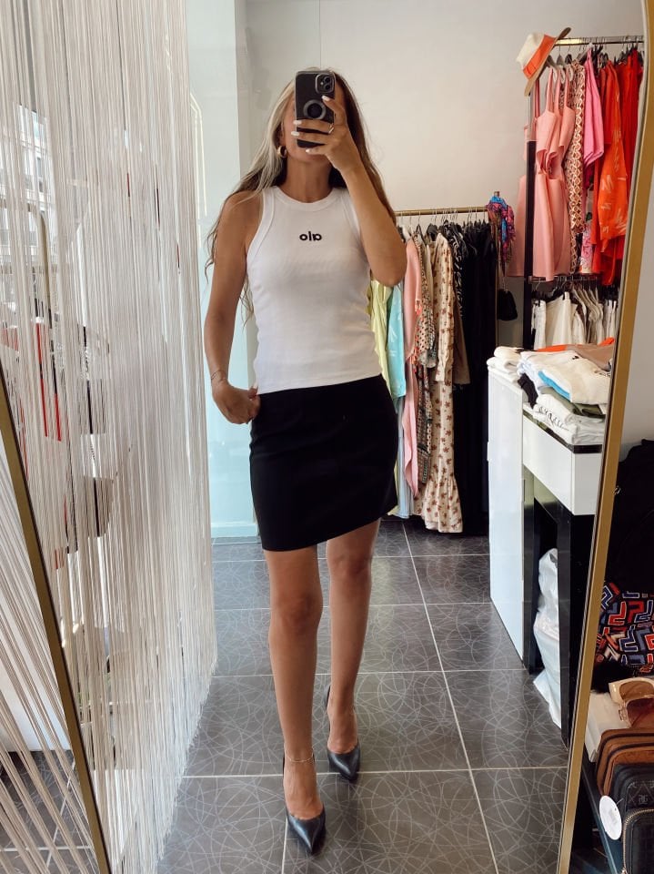 Mini Siyah Etek