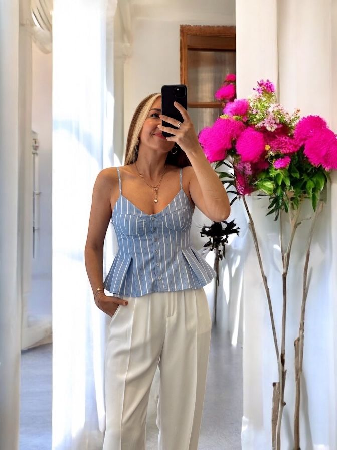 Tasarım Pileli Askılı Bluz Mavi (1 beden büyük alınız)