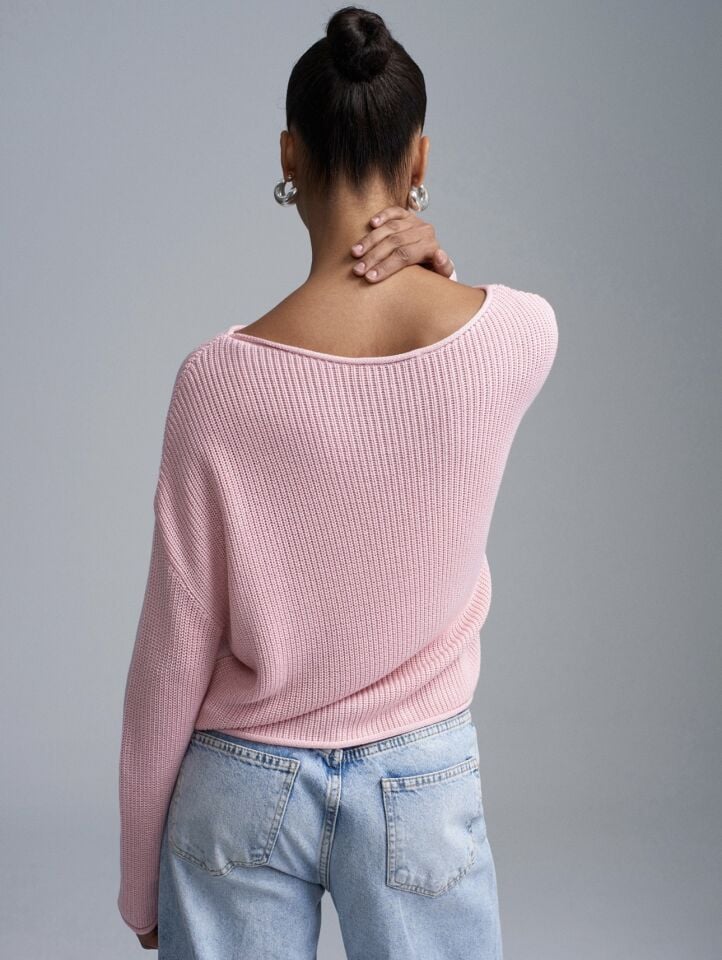 Kayık Yaka Dökümlü Kazak Pembe