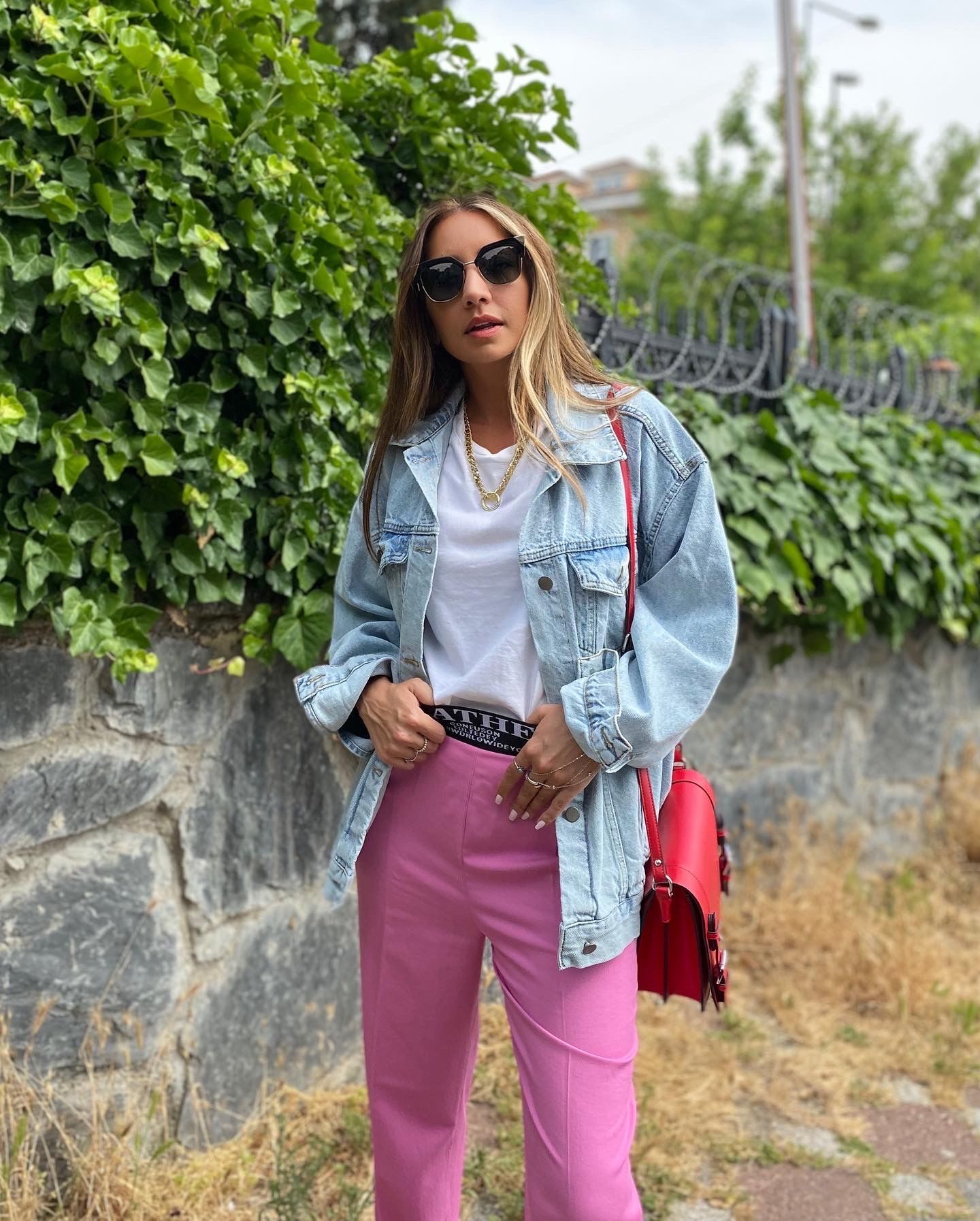 Beli Lastikli Pembe Pantolon