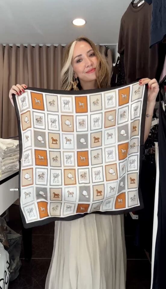 Renkli Küçük At Desenli Fular