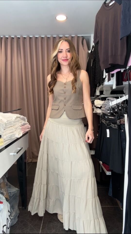 İthal Düz Desen Biyeli Pamuk Etek Krem