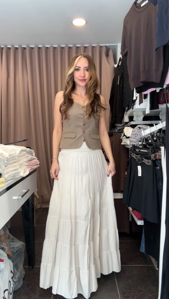 İthal Düz Desen Biyeli Pamuk Etek Krem