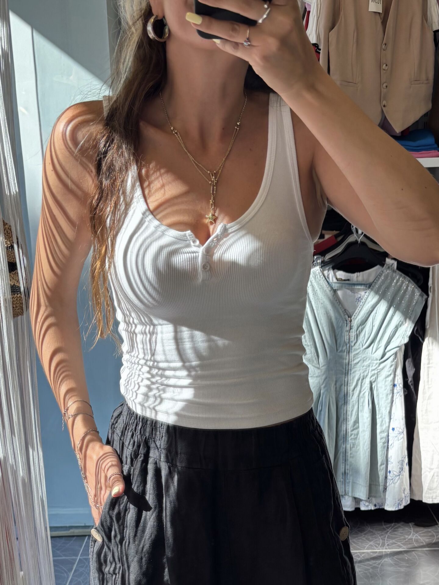 Düğmeli Askılı Atlet Beyaz