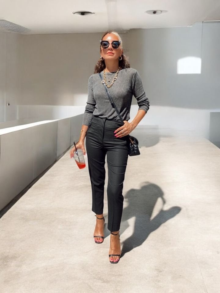 Bisiklet Yaka Transparan Füme Triko