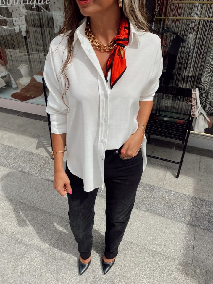 Oversize Beyaz Gömlek