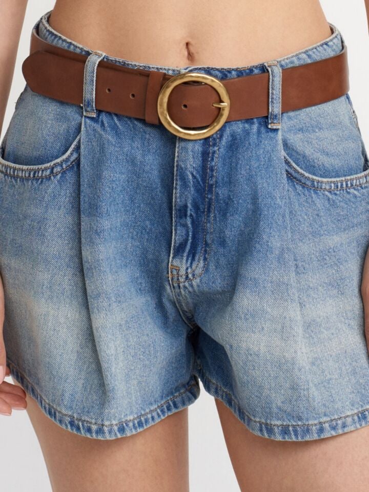 Pileli Mavi Taşlanmış Denim Şort