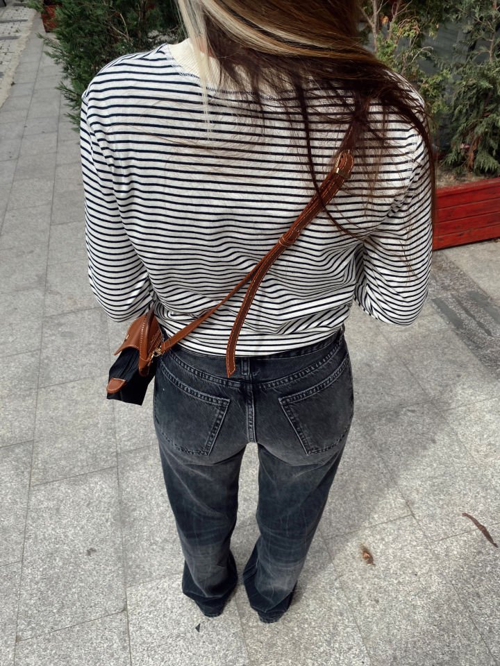 Çizgili Sweatshirt Siyah Ekru