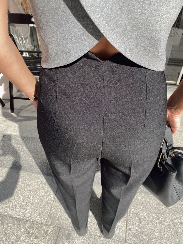 Yüksek Bel Pensli Havuç Pantolon Siyah