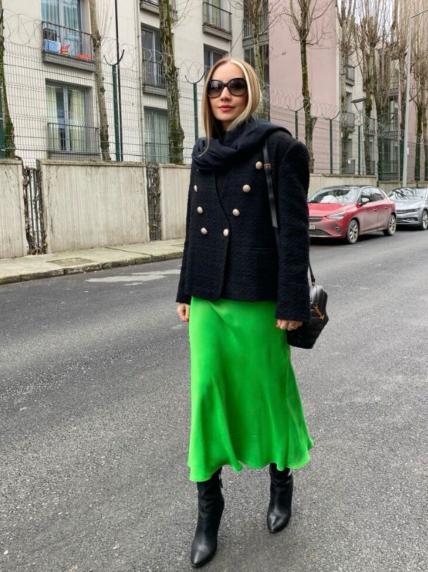 Beli Lastikli Saten Midi Etek Yeşil