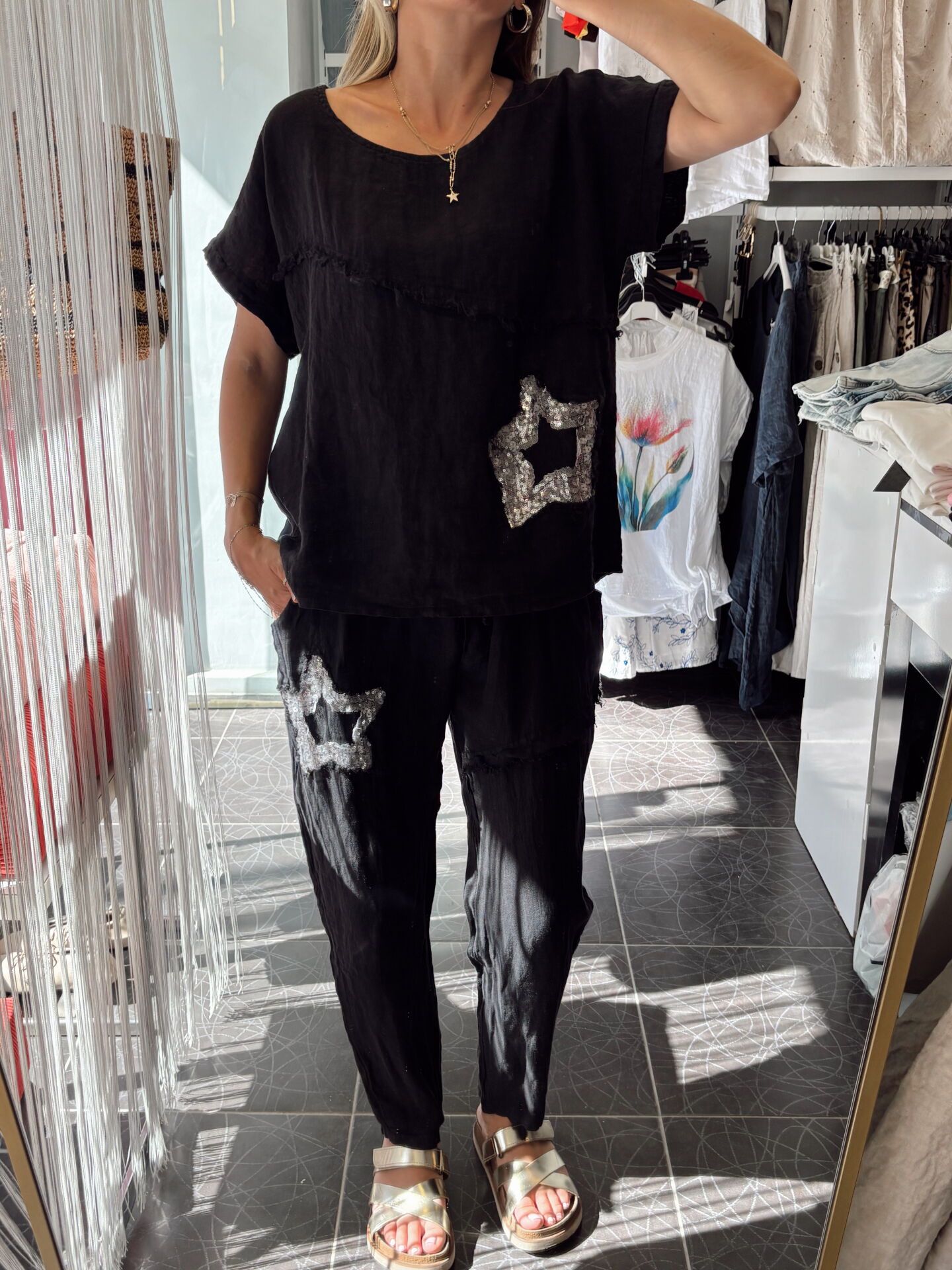 İtalyan Pullu Yıldız Tasarımlı Keten Takım Siyah