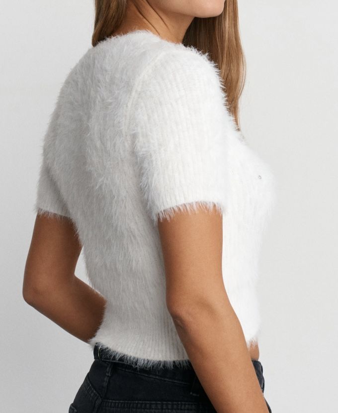 Taş İşlemeli Kısa Kol Yumoş Kazak Bej Beyaz