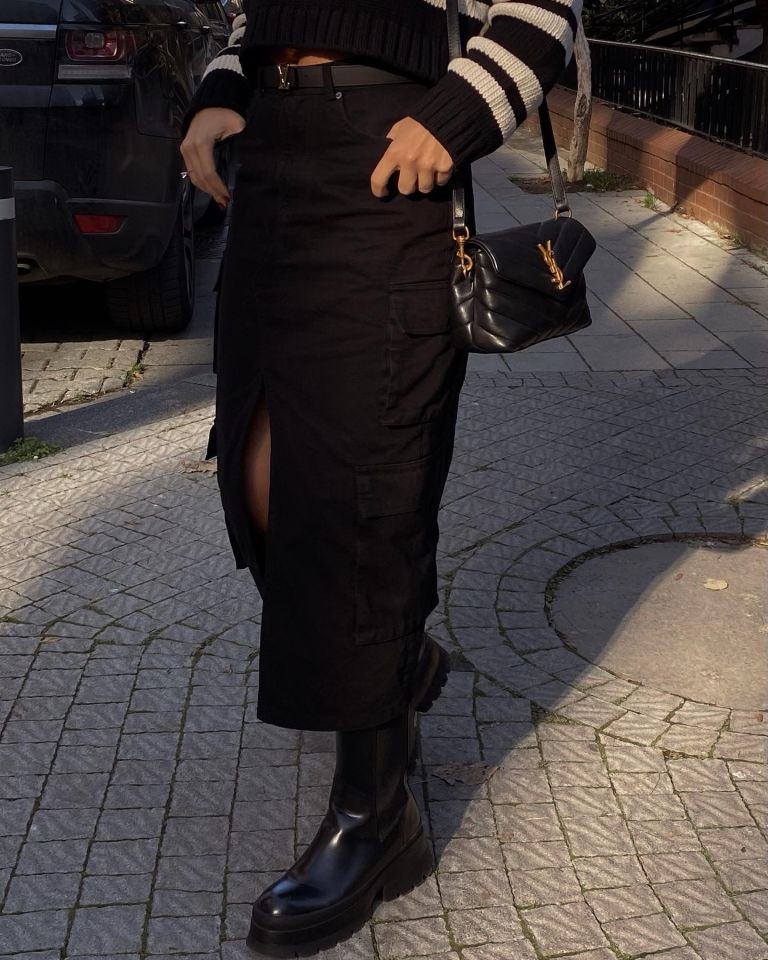 Önden Yırtmaçlı Cepli Denim Kargo Etek