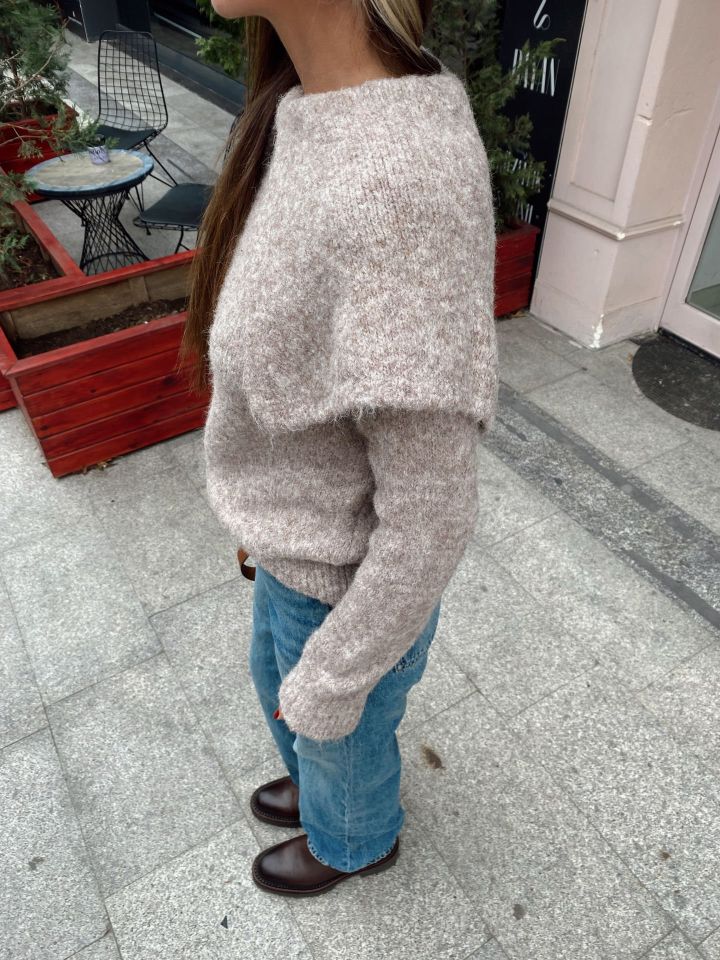 Pelerin Yaka Yumoş Kazak Bej