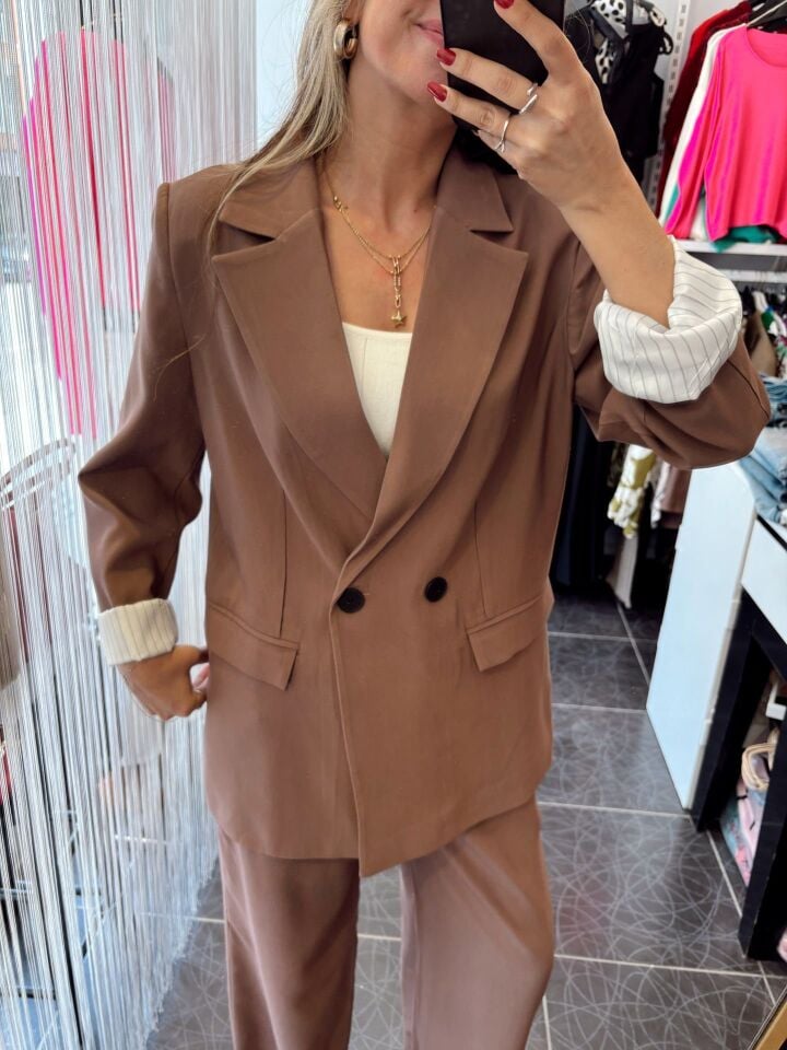 Premium Gül Kurusu Oversize Ceket