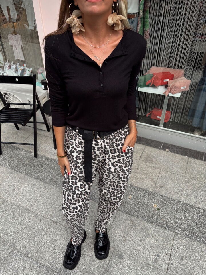 İthal Leopar Desen Kemerli Rahat Pantolon