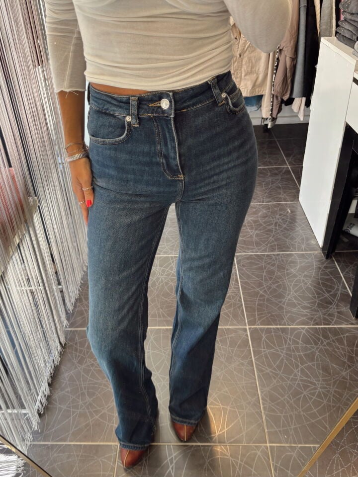 Likralı Push Up Lacivert Jean Pantolon