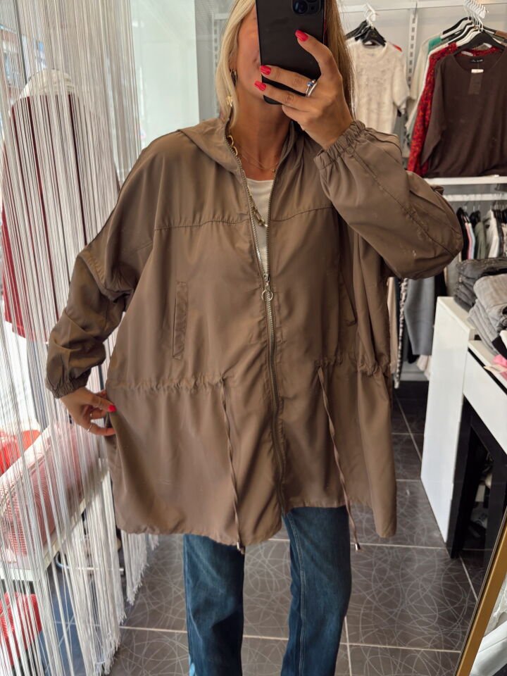 İthal Kapüşonlu Vizon Yağmurluk