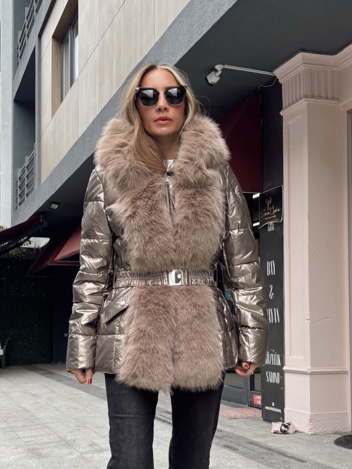 Premium Kürklü Kemerli Parlak Vizon Mont