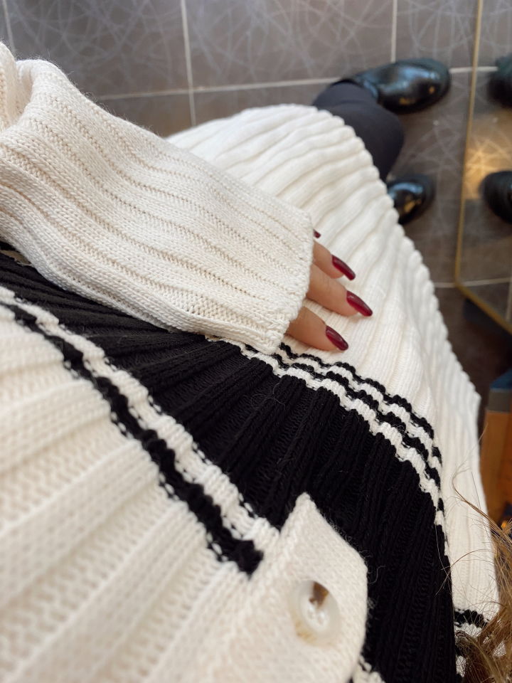 Düğmeli Polo Yaka Oversize Kazak