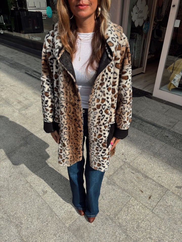 İthal Premium Çift Taraflı Leopar Nubuk Kaban