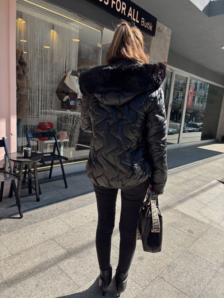 İthal Kürklü Parlak Tasarım Mont Siyah