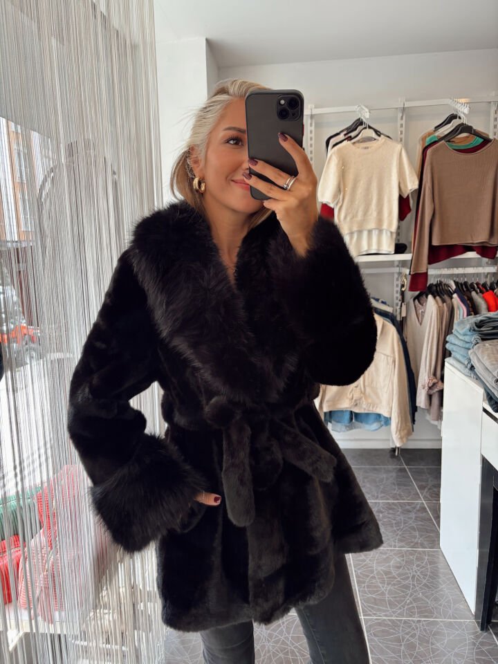 İthal Premium Kürklü Kuşaklı Kaban Siyah