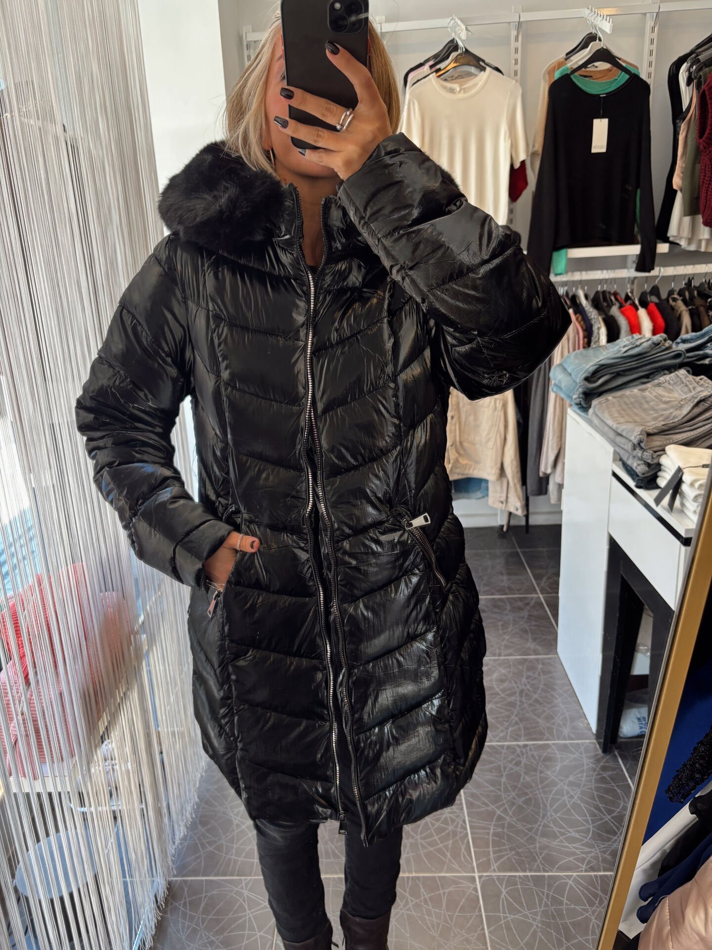 Premium İthal Kürklü Parlak Kaban Siyah