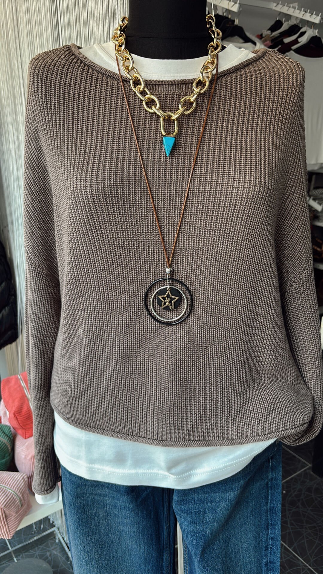 Kayık Yaka Dökümlü Kazak Vizon