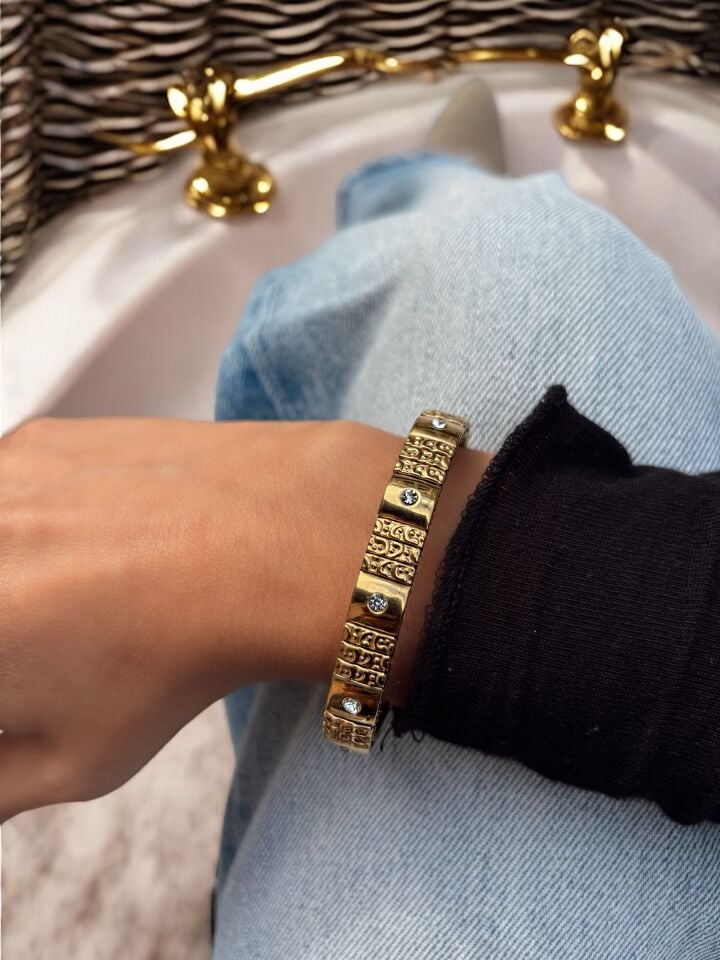 Tasarım Taşlı Çelik Esnek Bileklik Gold