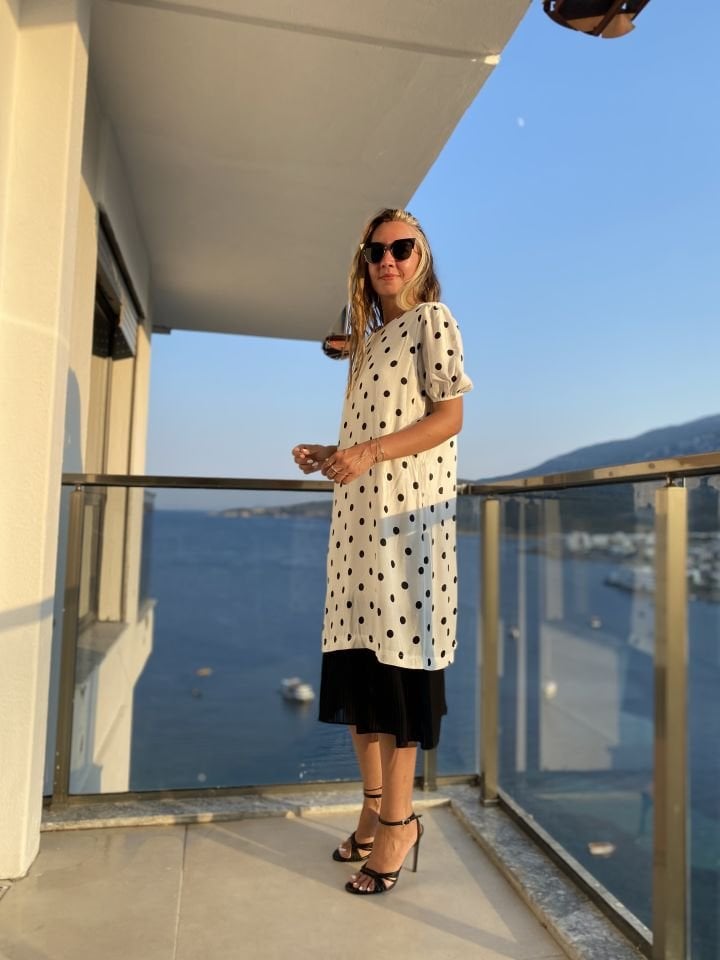 Premium Puan Desenli Siyah Elbise