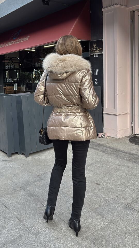 Premium Kürklü Kemerli Parlak Gold Bakır Mont