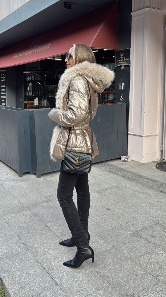 Premium Kürklü Kemerli Parlak Gold Bakır Mont