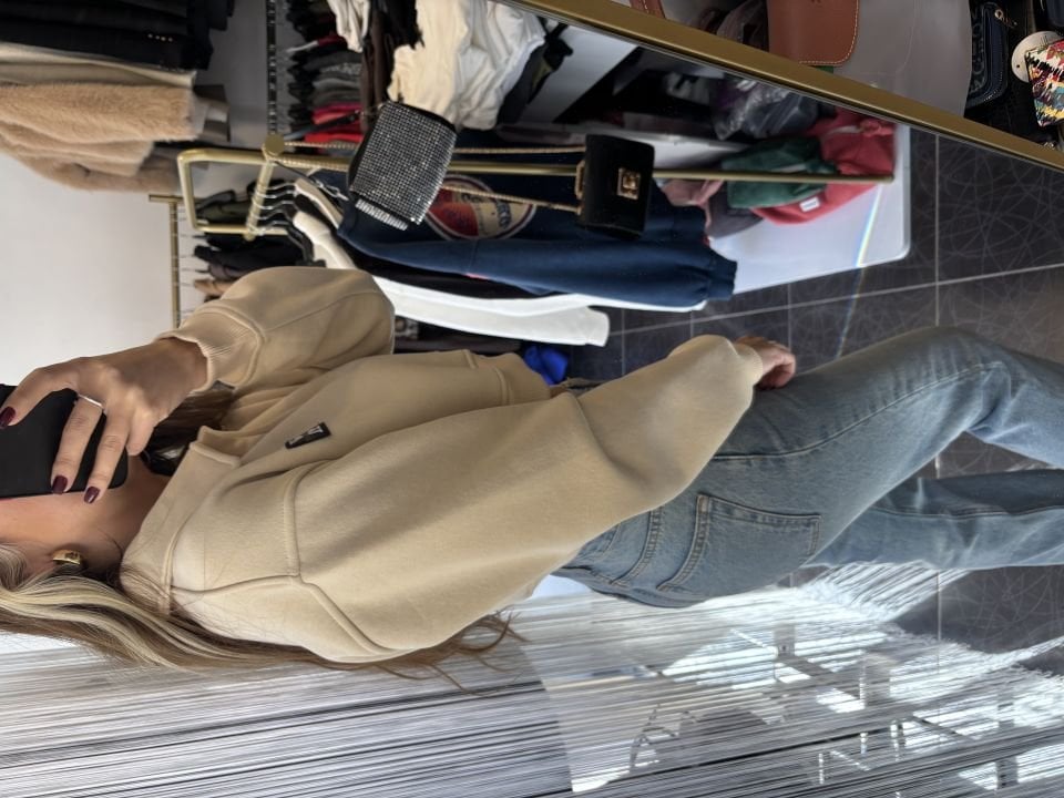 Polo Yaka Crop Sweatshirt