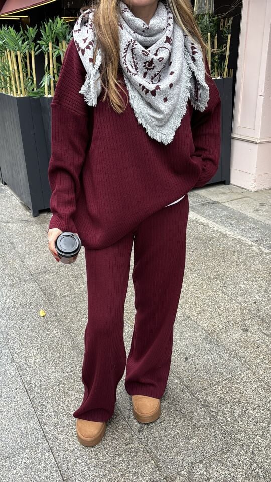 Triko Kazak Pantolon Takım Bordo (devamı yoktur)