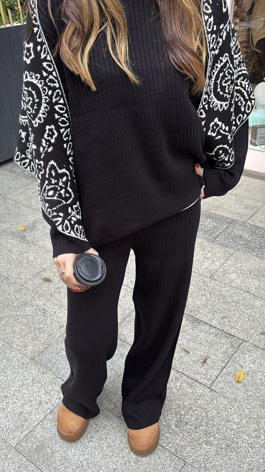 Triko Kazak Pantolon Takım Siyah (devamı yoktur)