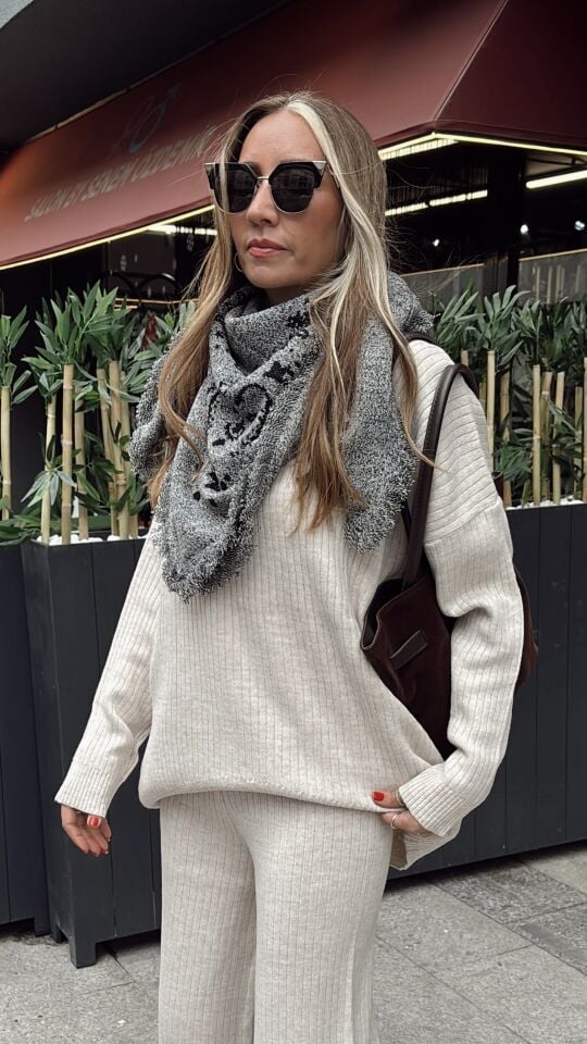 Desenli Triko Şal Antrasit Siyah