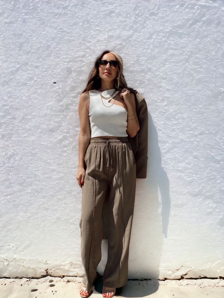 Asimetrik Crop Top Beyaz