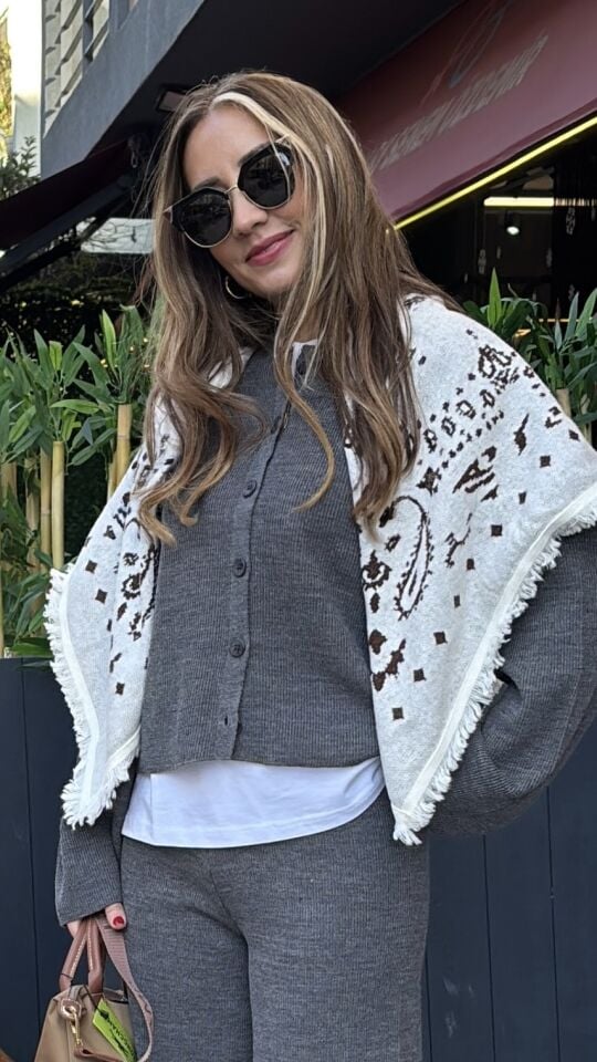 Desenli Triko Şal Ekru Kahve