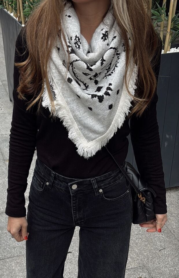 Desenli Triko Şal Taş Siyah