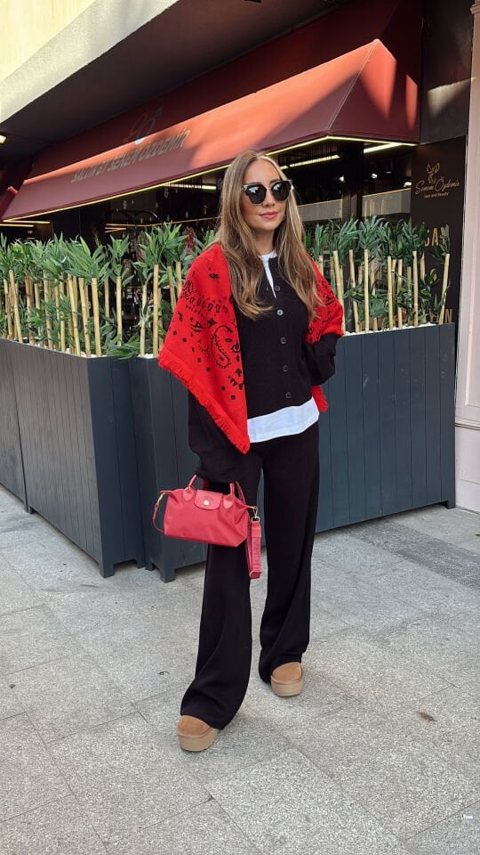 Düğmeli Triko Hırka Pantolon Takım Siyah(DEVAMI YOKTUR)