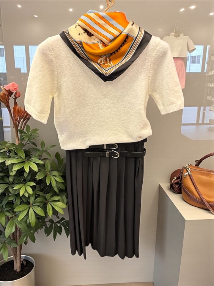 Işıltılı Kısa Kol Triko Kazak Beyaz