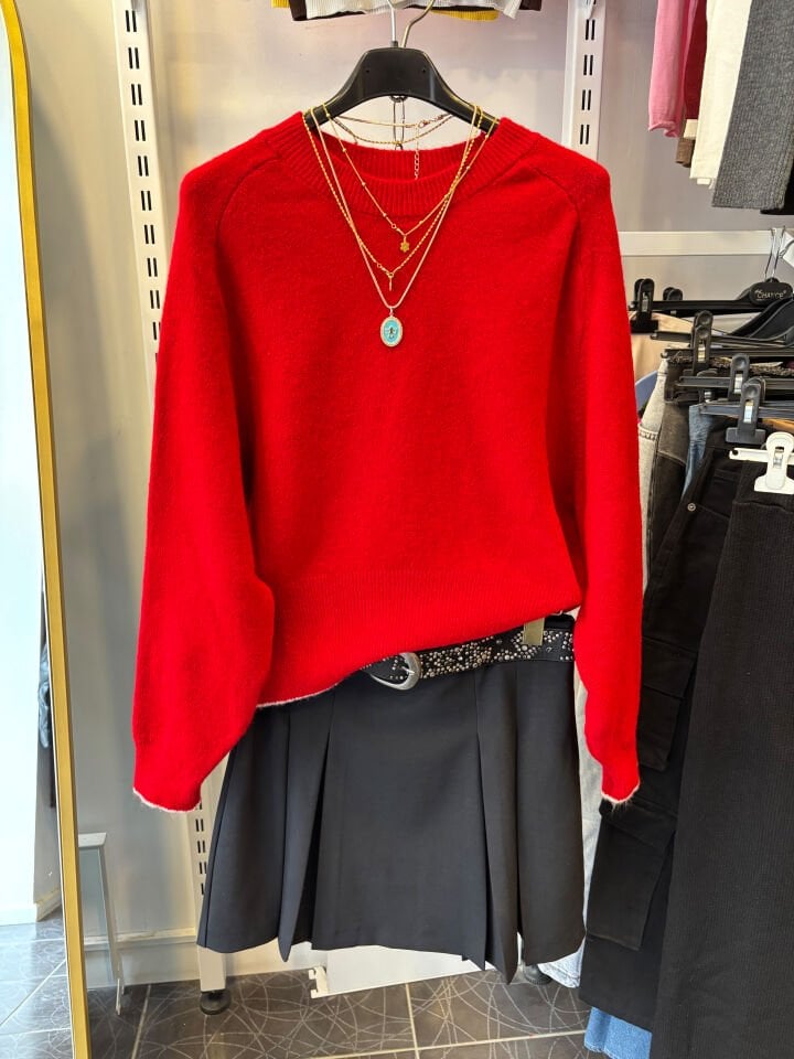 Premium Altı Şeritli Kırmızı Kazak