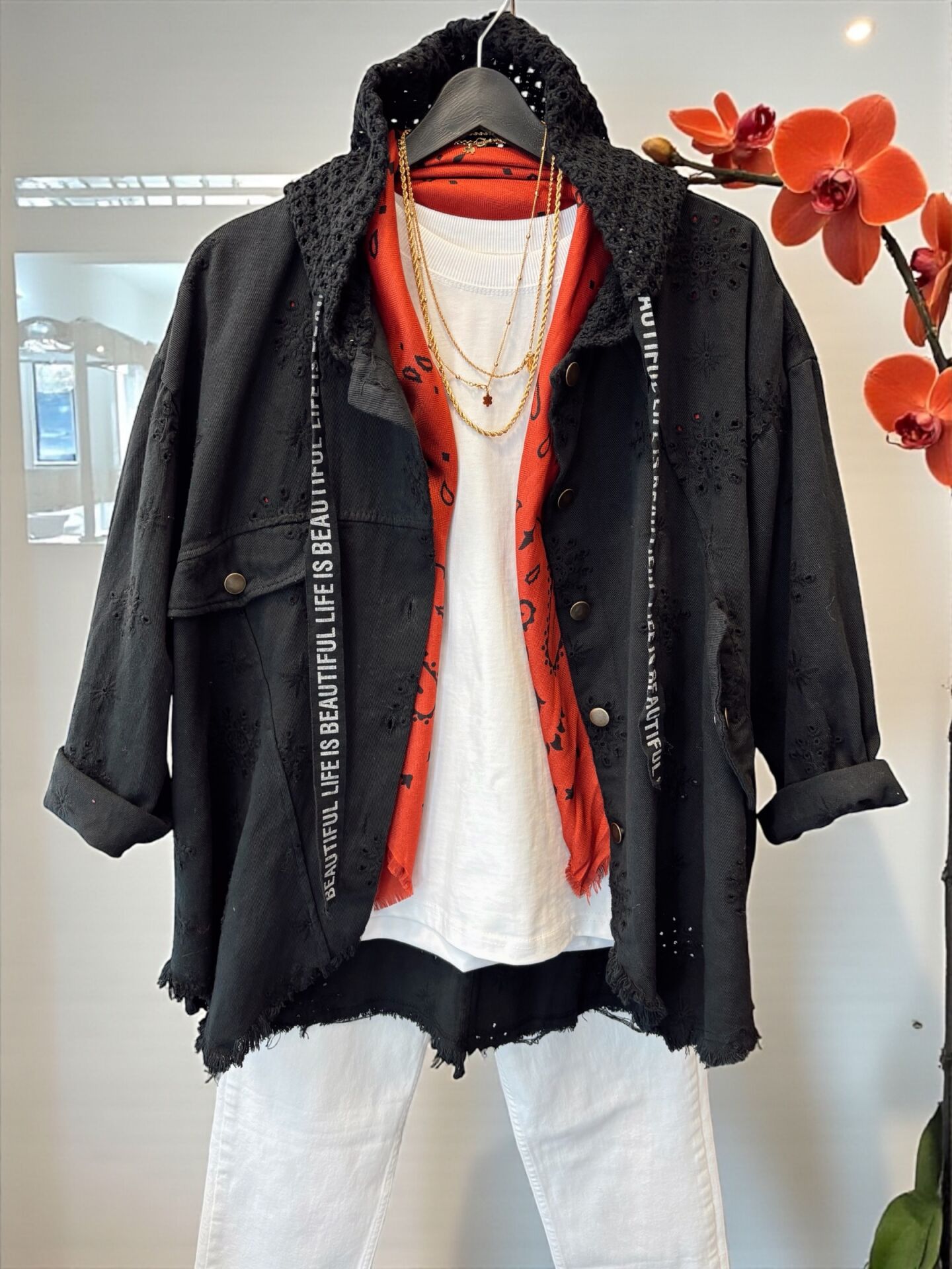 İthal Tasarım Çıtçıtlı Ceket Siyah