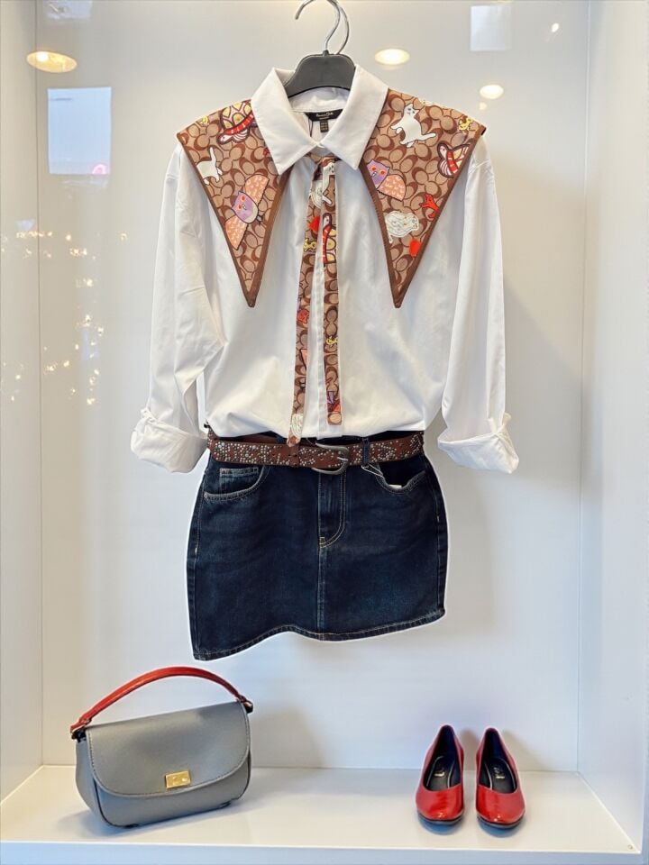 İthal Renkli Hayvan Figürlü Yakalık